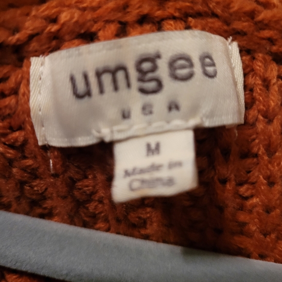 Umgee Oversized Cowlneck Sweater - Picture 4 of 6